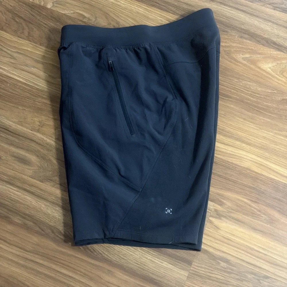 Lululemon Men's Medium/M Casual Dk Gray Shorts VGC